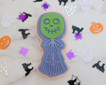 Load image into Gallery viewer, Ghoul Balloon with Tassels Embosser / Cutter - Made in the UK with Love  from House of Toot Sweet - Just £6! Shop now at House of Toot Sweet
