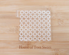 Load image into Gallery viewer, Daisy Pattern Texture Fondant Embosser - Made in the UK with Love  from House of Toot Sweet - Just £7! Shop now at House of Toot Sweet
