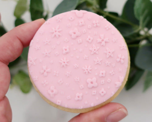 Ditsy Floral Pattern Texture Fondant Embosser - Made in the UK with Love  from House of Toot Sweet - Just £7! Shop now at House of Toot Sweet