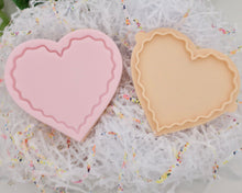 Load image into Gallery viewer, Wavy Heart Fondant Stamp and Cutter - Made in the UK with Love  from House of Toot Sweet - Just £6! Shop now at House of Toot Sweet
