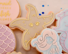 Load image into Gallery viewer, Happy Starfish Embosser - Made in the UK with Love  from House of Toot Sweet - Just £4.50! Shop now at House of Toot Sweet
