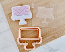 Load image into Gallery viewer, Single Tier Cake Fondant Embosser &amp; Cookie Cutter - Made in the UK with Love  from House of Toot Sweet - Just £5! Shop now at House of Toot Sweet
