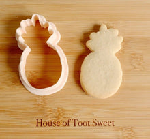 Load image into Gallery viewer, Pineapple Stamp / Cutter - Made in the UK with Love  from House of Toot Sweet - Just £5! Shop now at House of Toot Sweet
