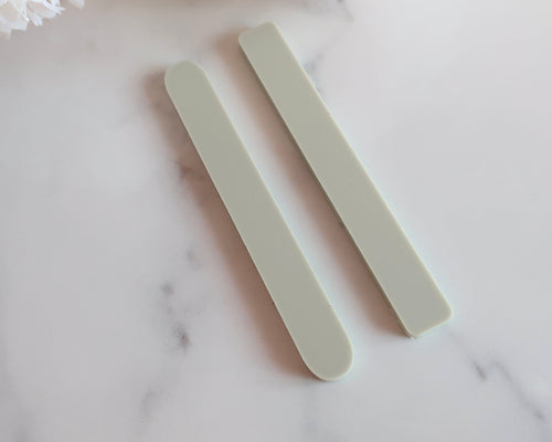 Matt finish Olive Green Cakesicle sticks - Made in the UK with Love  from House of Toot Sweet - Just £4! Shop now at House of Toot Sweet