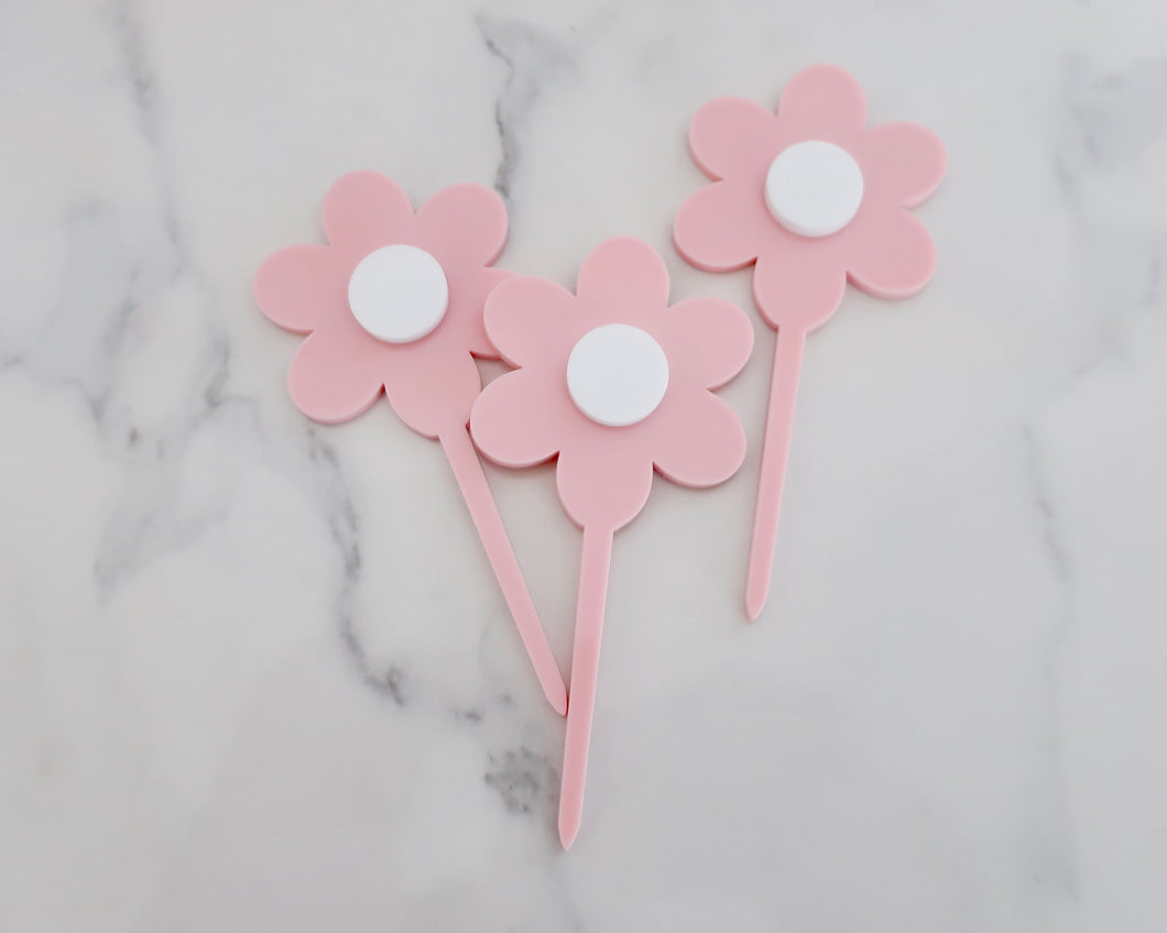 Spring Daisy - Cupcake Toppers - Made in the UK with Love  from House of Toot Sweet - Just £4.20! Shop now at House of Toot Sweet