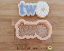 Load image into Gallery viewer, Daisy Two Embosser / Cutter - Made in the UK with Love  from House of Toot Sweet - Just £6! Shop now at House of Toot Sweet
