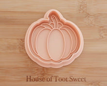 Load image into Gallery viewer, Pumpkin Stamp / Cutter - Made in the UK with Love  from House of Toot Sweet - Just £5! Shop now at House of Toot Sweet
