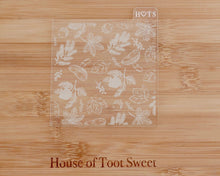 Load image into Gallery viewer, Woodland elements  Embosser - Made in the UK with Love  from House of Toot Sweet - Just £7! Shop now at House of Toot Sweet
